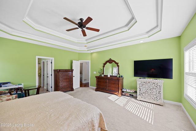 275 Brian Dr, Shepherdsville, KY 40165