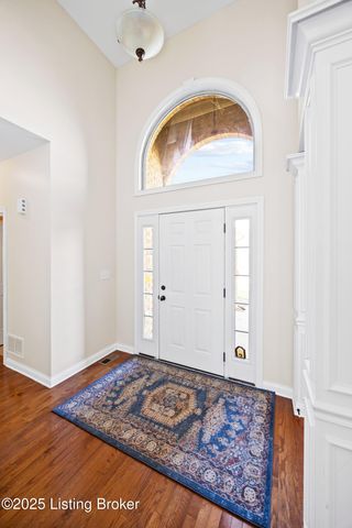 275 Brian Dr, Shepherdsville, KY 40165