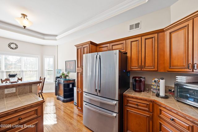 275 Brian Dr, Shepherdsville, KY 40165