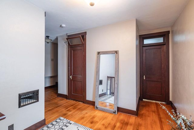 136 20th STREET S, La Crosse, WI 54601