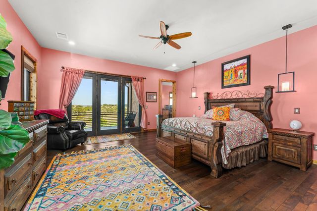 281 Cedar Mountain DR, Marble Falls, TX 78654