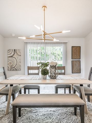 8060 Castle Farms Court, Indianapolis, IN 46256