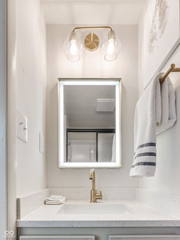 8060 Castle Farms Court, Indianapolis, IN 46256