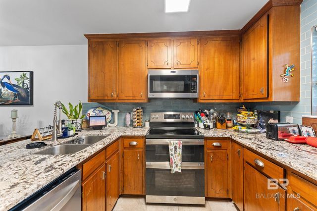 389 Clubhouse Drive I5, Gulf Shores, AL 36542