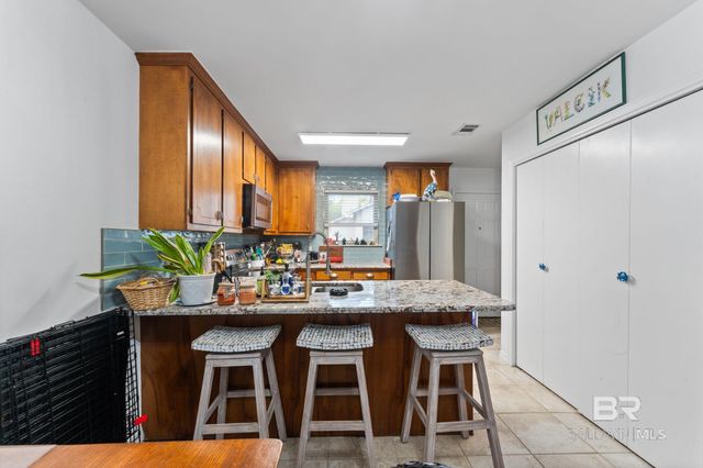 389 Clubhouse Drive I5, Gulf Shores, AL 36542