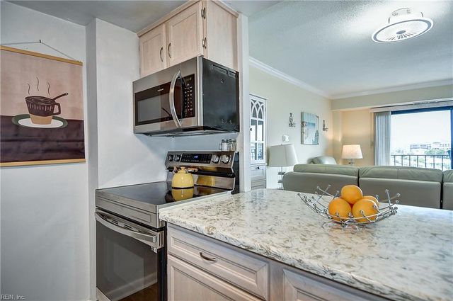 500 Pacific Ave Unit 512, Virginia Beach, VA 23451