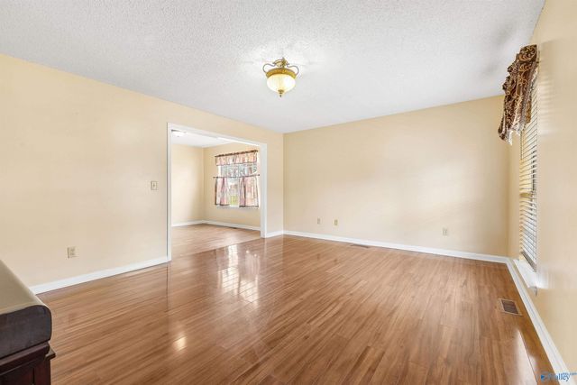 314 Beverly Street, Scottsboro, AL 35768