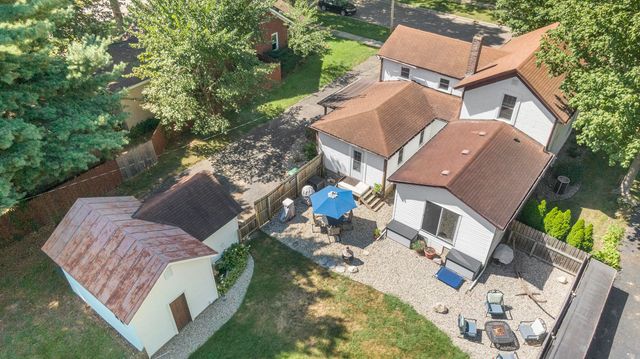 707 East Street, Three Rivers, MI 49093