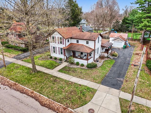 707 East Street, Three Rivers, MI 49093