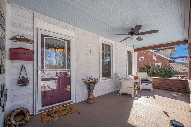 707 East Street, Three Rivers, MI 49093