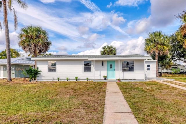 22152 LARAMORE AVENUE, Port Charlotte, FL 33952