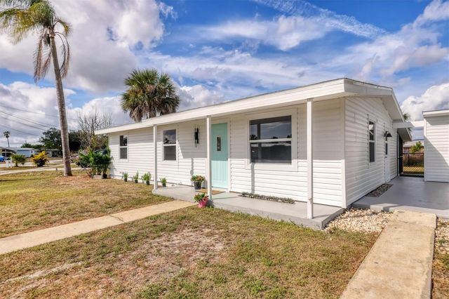 22152 LARAMORE AVENUE, Port Charlotte, FL 33952