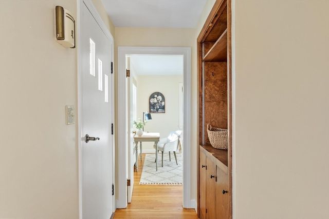 16 Lakeview Dr, Littleton, MA 01460