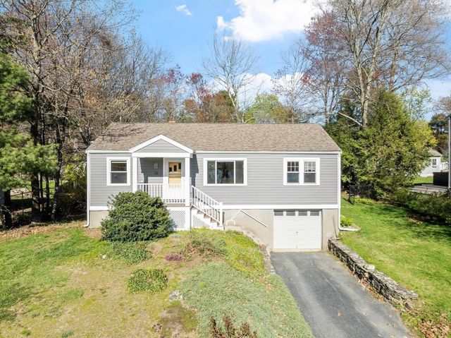 16 Lakeview Dr, Littleton, MA 01460