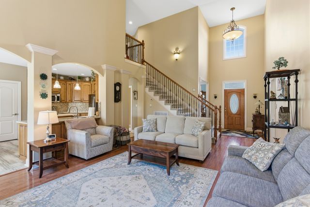 3652 Prestwicke Pl, Adams, TN 37010