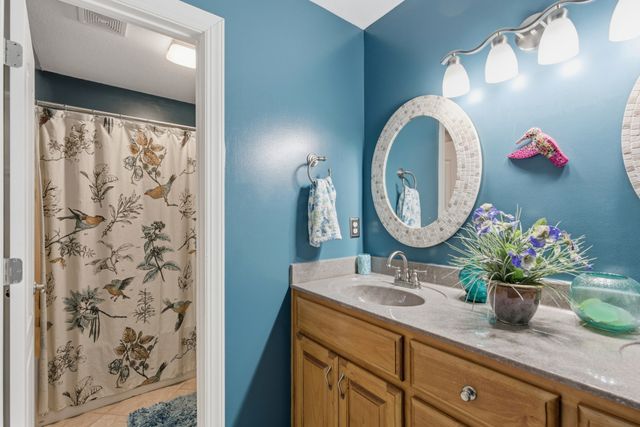 3652 Prestwicke Pl, Adams, TN 37010