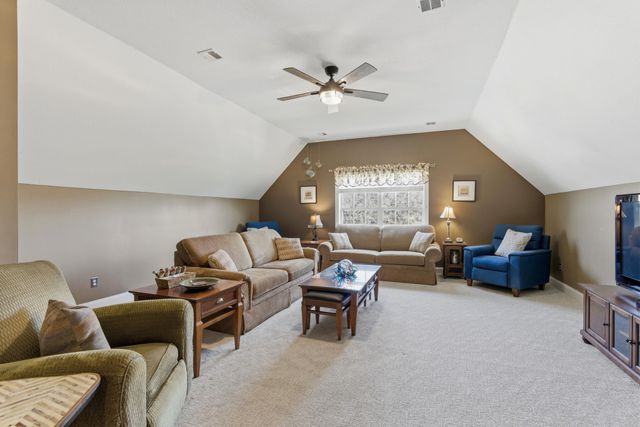 3652 Prestwicke Pl, Adams, TN 37010