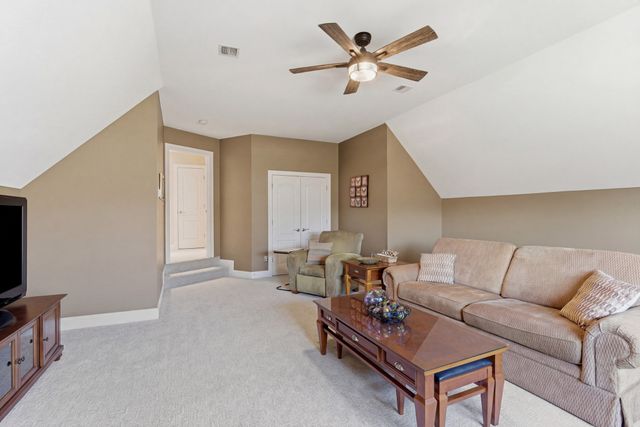 3652 Prestwicke Pl, Adams, TN 37010