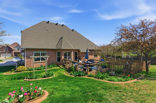 3652 Prestwicke Pl, Adams, TN 37010