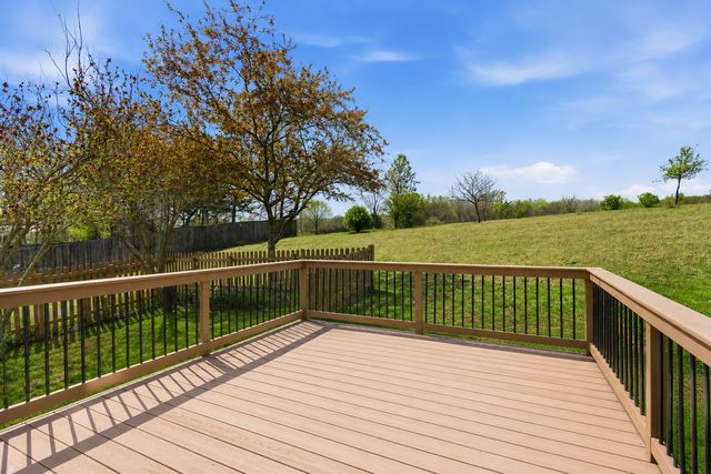 3652 Prestwicke Pl, Adams, TN 37010