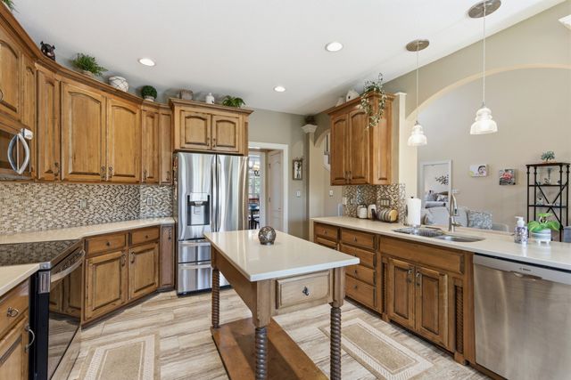 3652 Prestwicke Pl, Adams, TN 37010