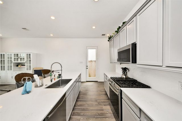 12970 Rio Mariano Lane, Cypress, TX 77433