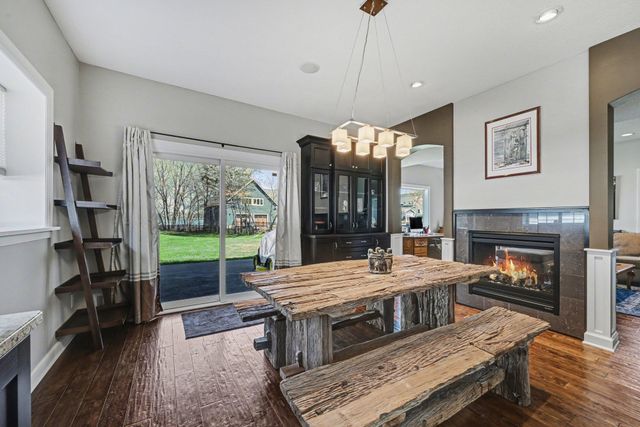 100 Peninsula Road, Medicine Lake, MN 55441