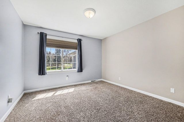 100 Peninsula Road, Medicine Lake, MN 55441