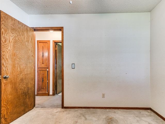 901 Richmond Street, Yukon, OK 73099