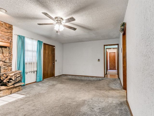 901 Richmond Street, Yukon, OK 73099