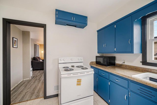 107 S ONEIDA STREET, Green Bay, WI 54303