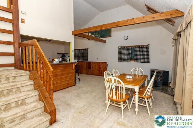 1247 Stony Hollow Circle, Pike, PA 18302