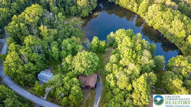 1247 Stony Hollow Circle, Pike, PA 18302