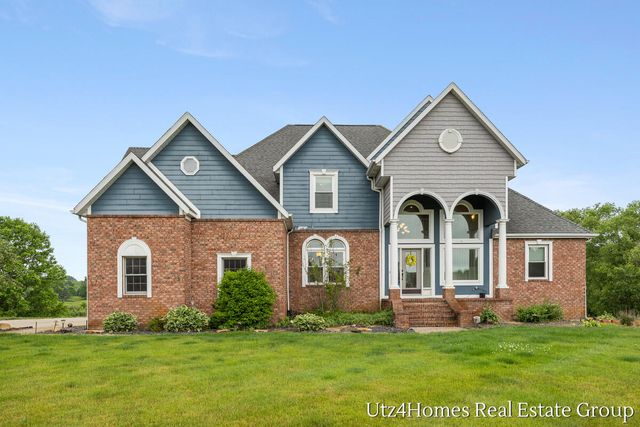 6625 Twin Springs Court NE, Rockford, MI 49341