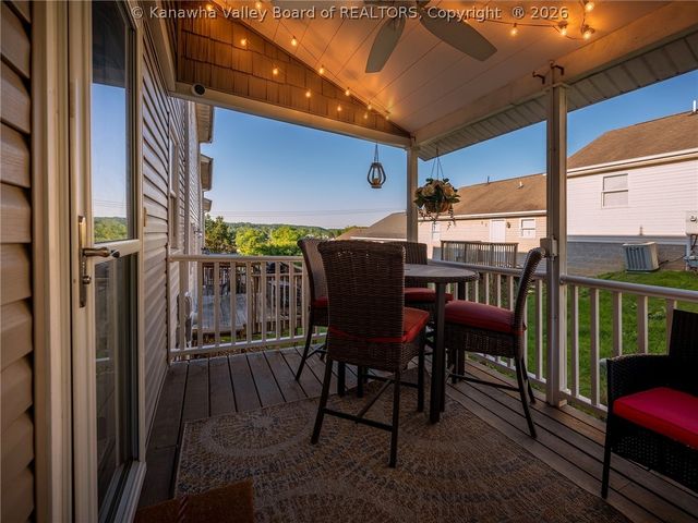 19 Townhouse Drive, Hurricane, WV 25526