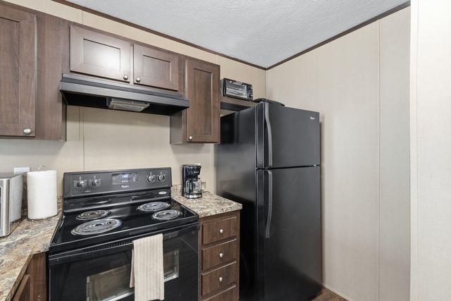 435 MS-43, Lot 94, Columbia, MS 39429