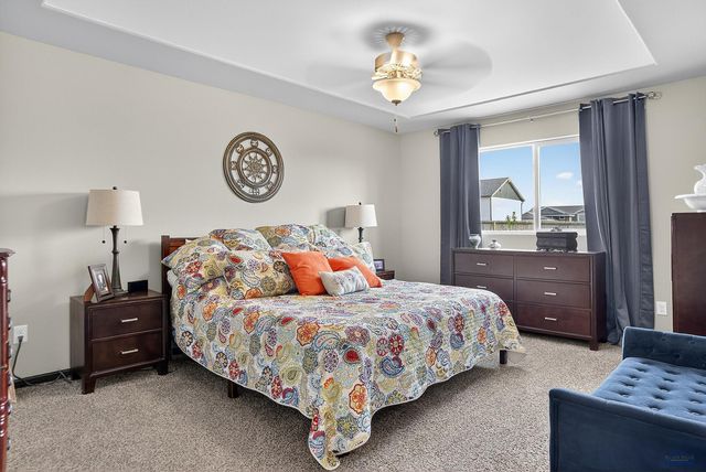 3014 JESSUP LN, Rapid City, SD 57703