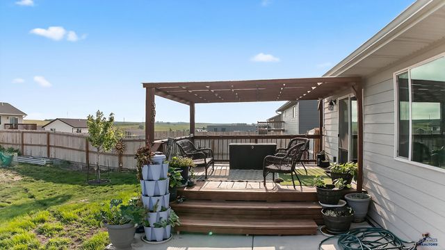 3014 JESSUP LN, Rapid City, SD 57703