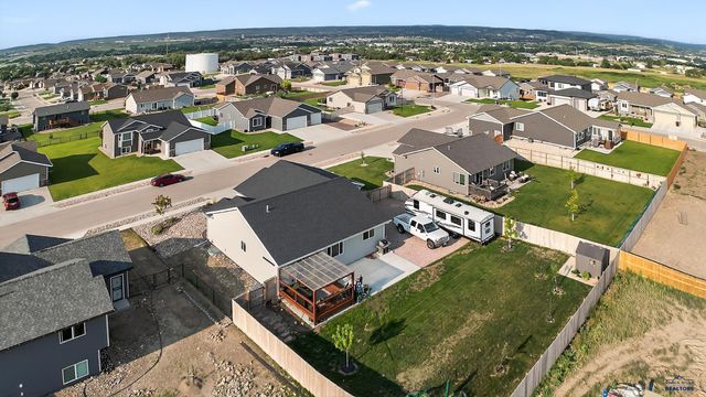 3014 JESSUP LN, Rapid City, SD 57703