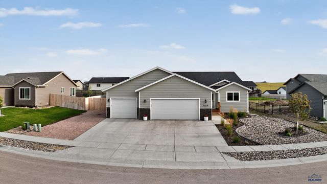 3014 JESSUP LN, Rapid City, SD 57703