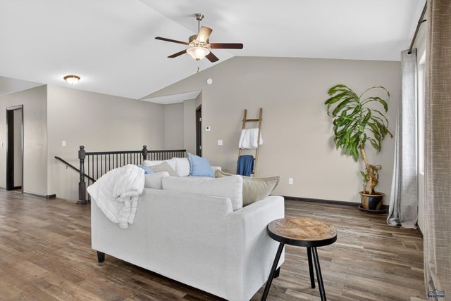 3014 JESSUP LN, Rapid City, SD 57703