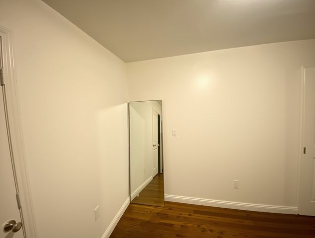 514 NE 4th Street, Grand Prairie, TX 75050