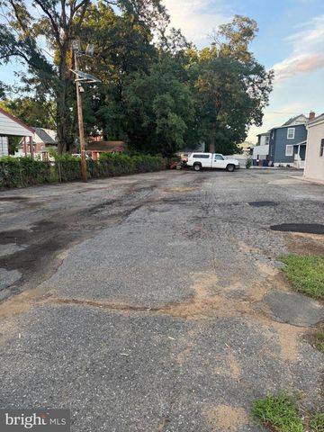 4517 ROUTE 130 S, Burlington, NJ 08016