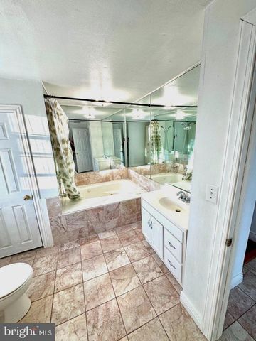 4517 ROUTE 130 S, Burlington, NJ 08016