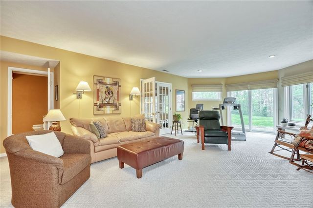 38 Sycamore Ridge, Mendon, NY 14472