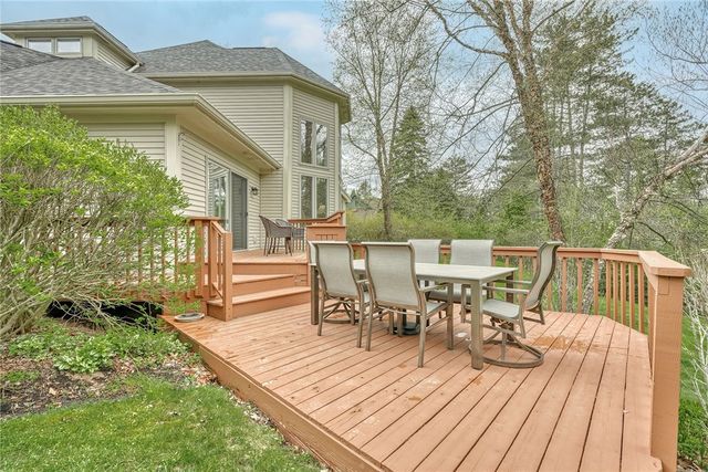 38 Sycamore Ridge, Mendon, NY 14472