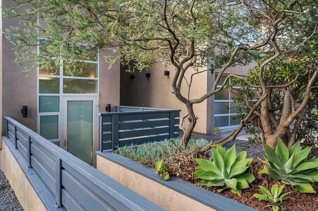 2144 Cordero Rd, Del Mar, CA 92014