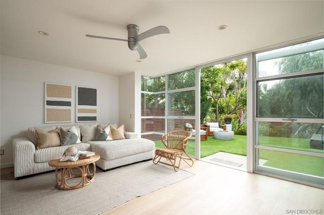 2144 Cordero Rd, Del Mar, CA 92014