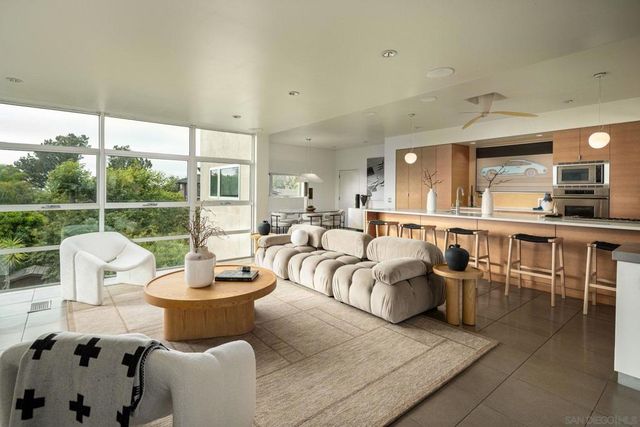 2144 Cordero Rd, Del Mar, CA 92014
