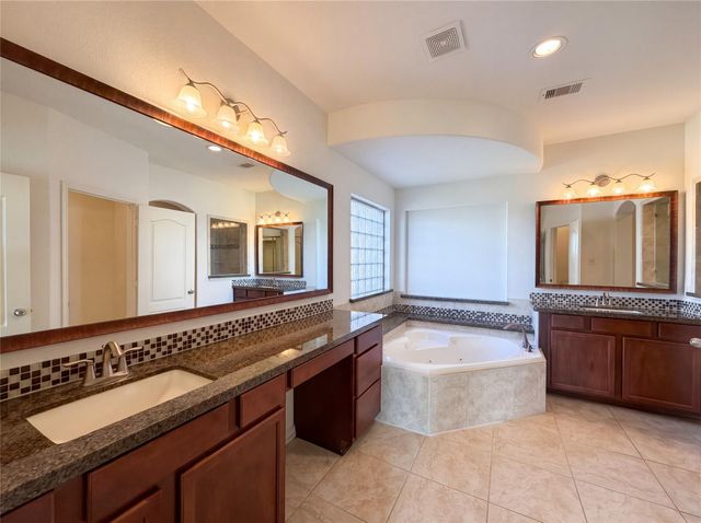 8611 Bright Angel Lane, Cypress, TX 77433